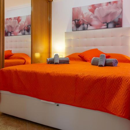 Moderno Y Acogedor Apartamento Para 6 Personas Valencia Buitenkant foto