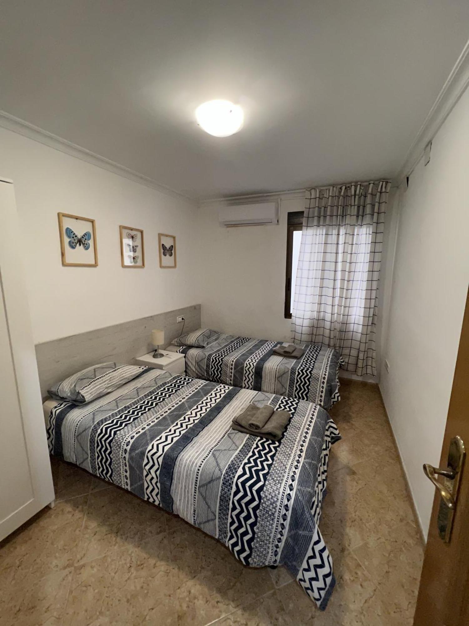 Moderno Y Acogedor Apartamento Para 6 Personas Valencia Buitenkant foto