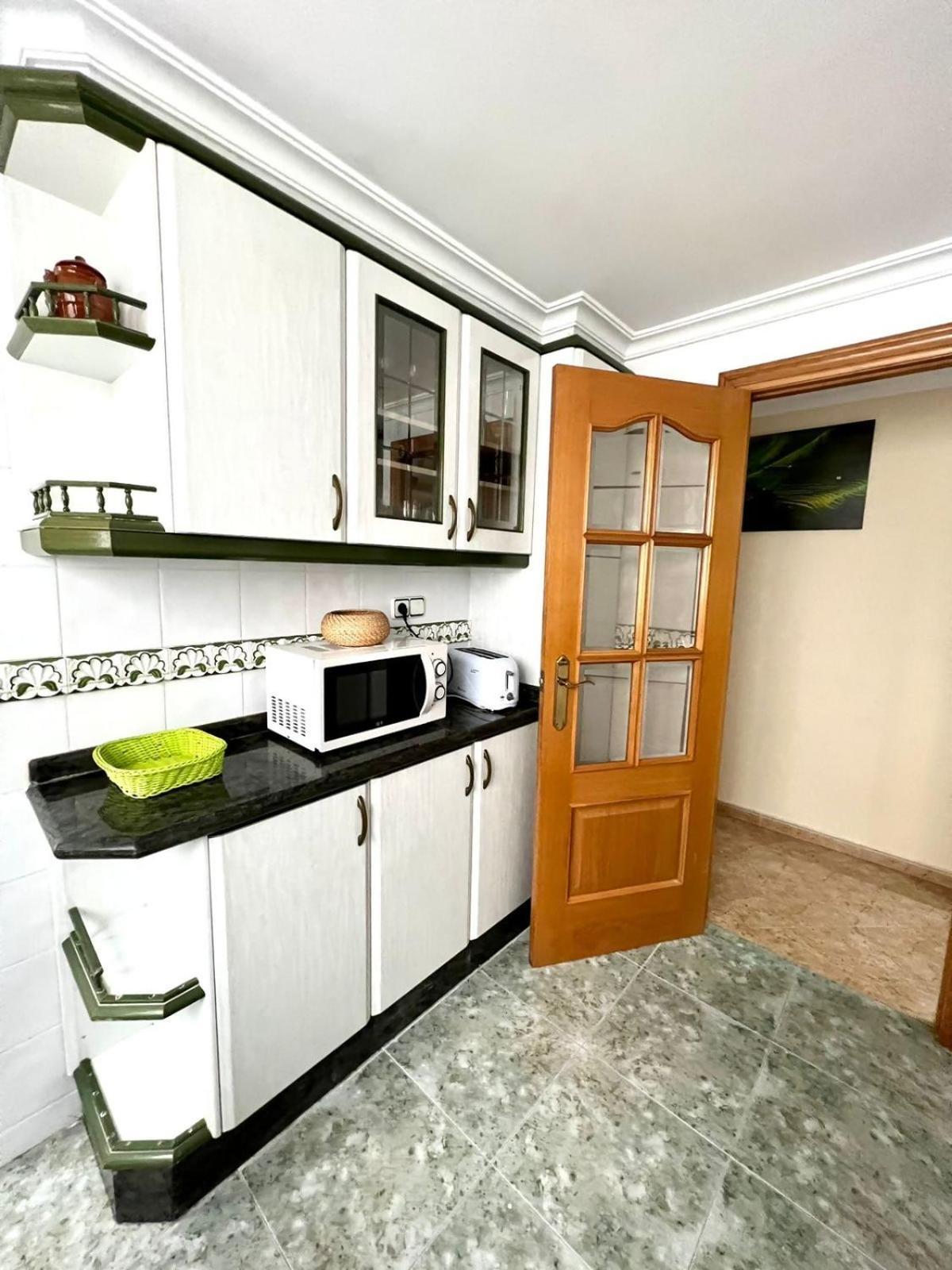 Moderno Y Acogedor Apartamento Para 6 Personas Valencia Buitenkant foto