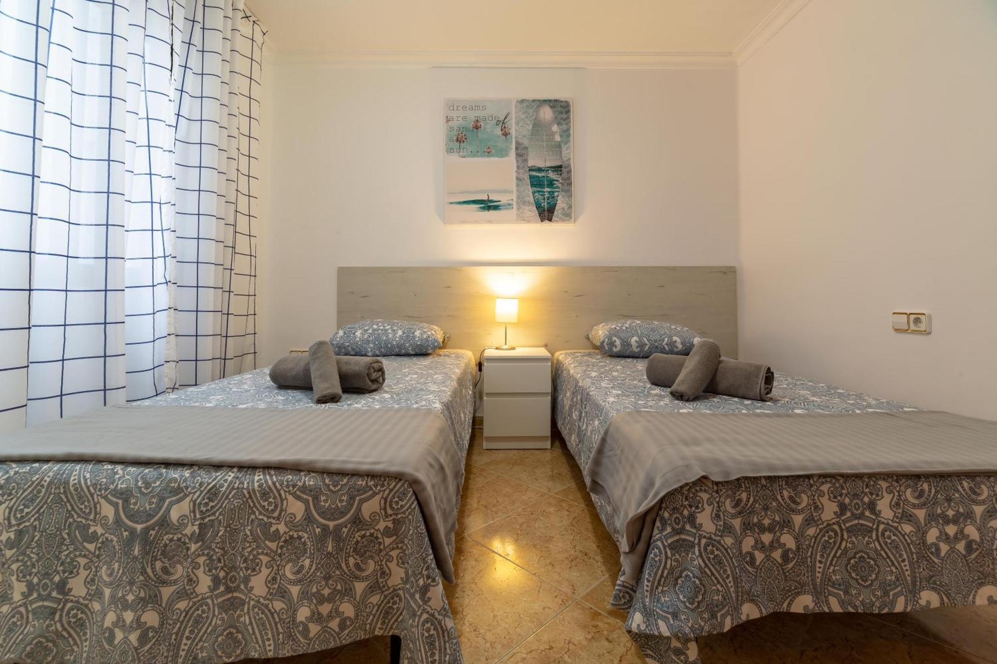 Moderno Y Acogedor Apartamento Para 6 Personas Valencia Buitenkant foto